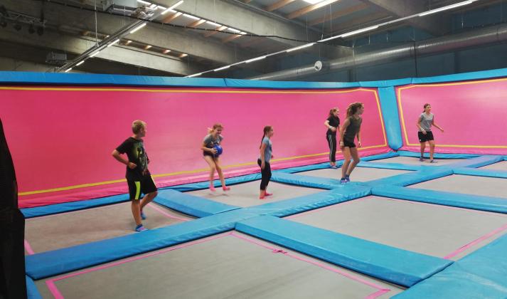 Young Fire im AirHop Trampolinpark München